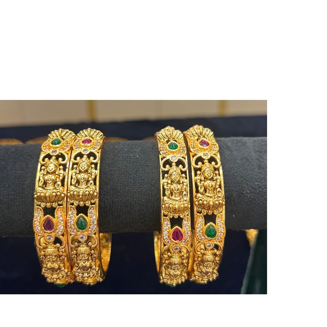 Nakshi bangles heavy design each pair size2.4&2.6