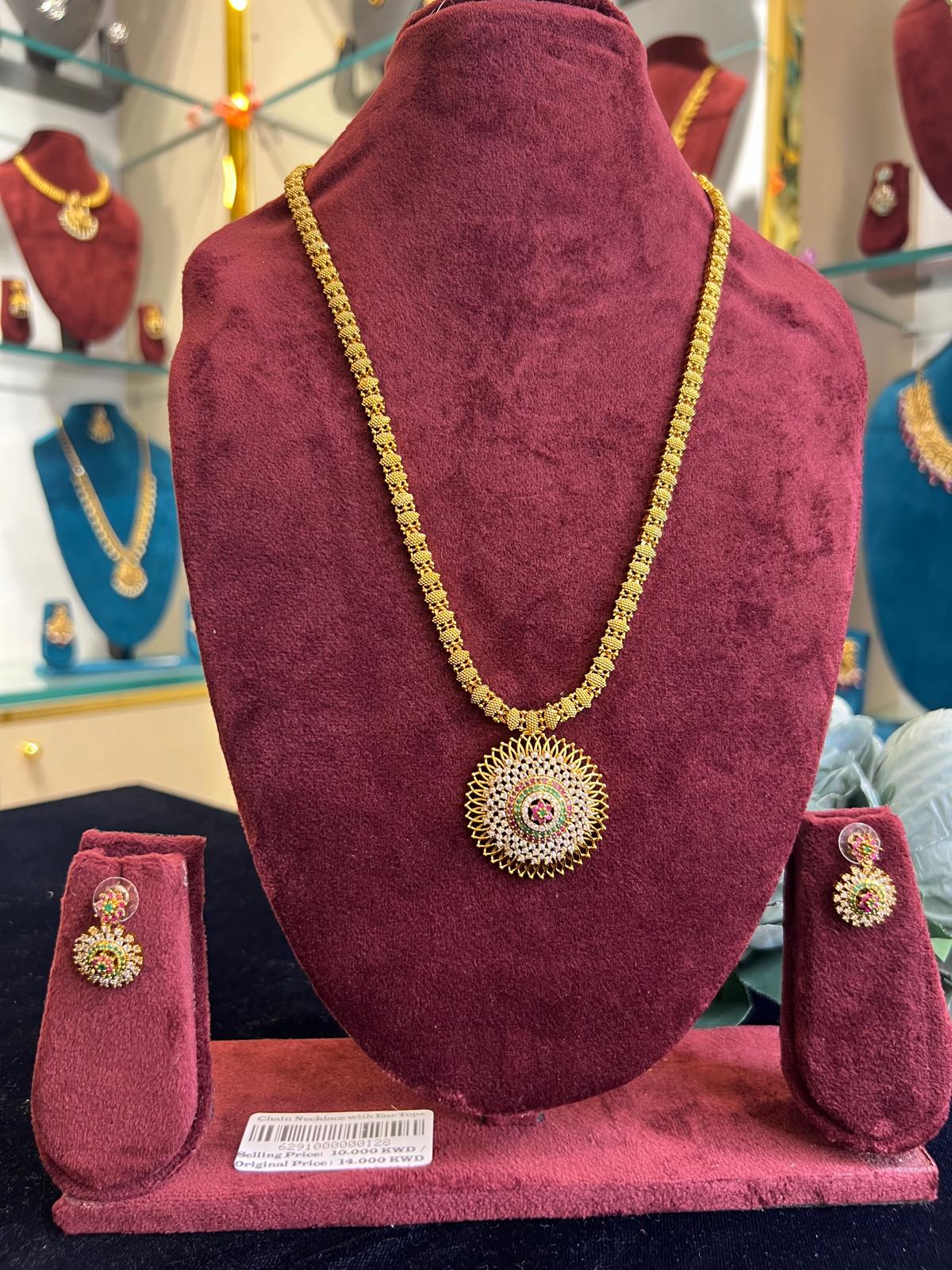 Long Chain with beautiful pendant with ear tops
