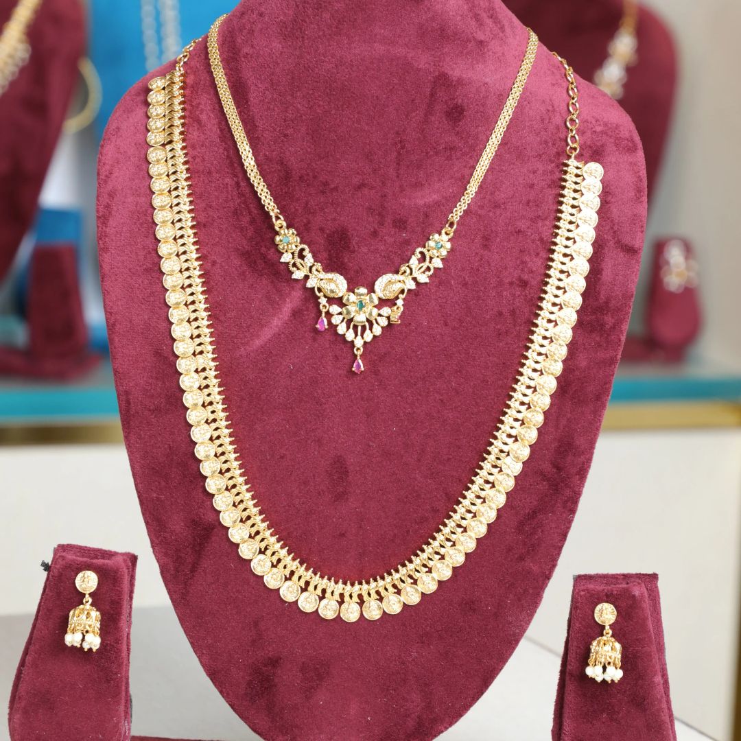 kasula Haram & small peacock chain.