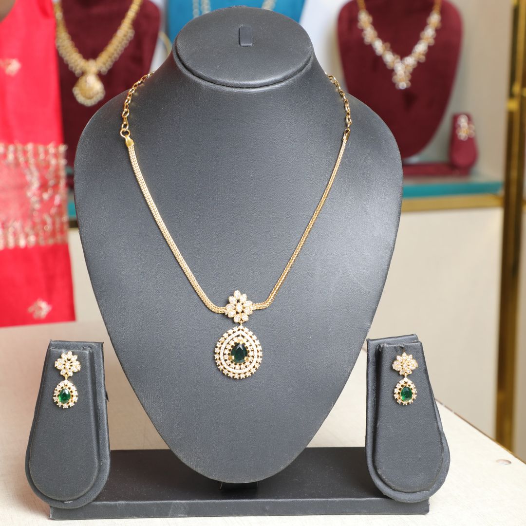 Naanpatti with CZ stones