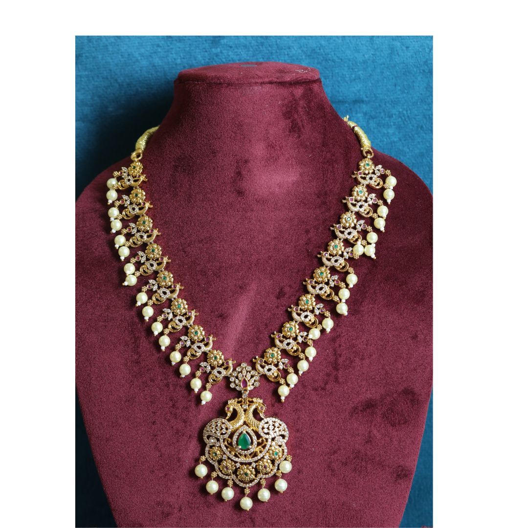 Naskhi Medium Haram with floral and peacocks