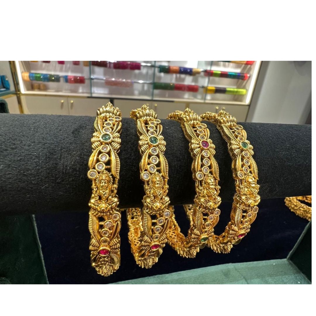 Naskhi Bangles Heavy Design each pair sizes 2.4&2.6