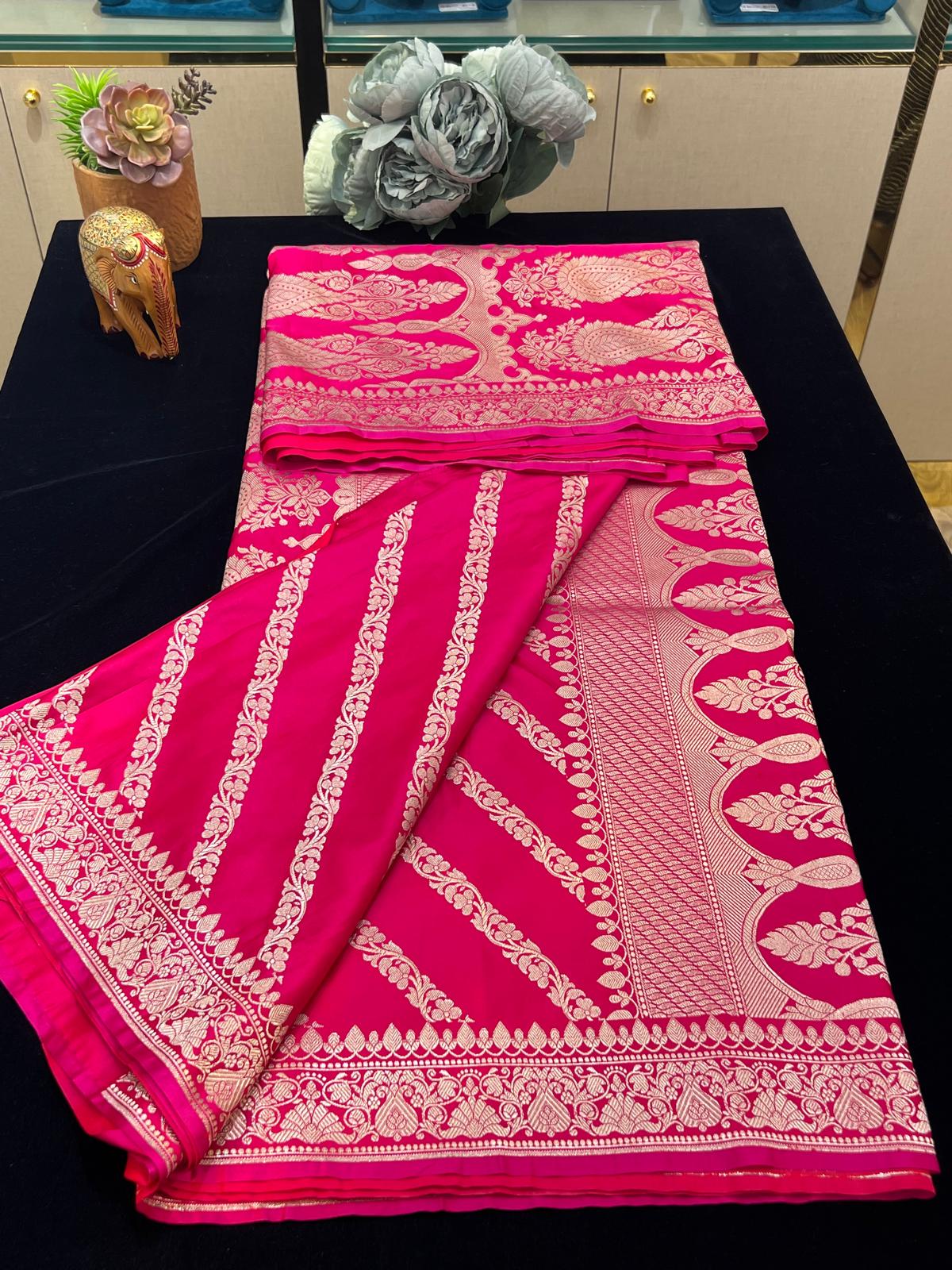 Handloom Banarasi Katan Mashroo Satain silk saree